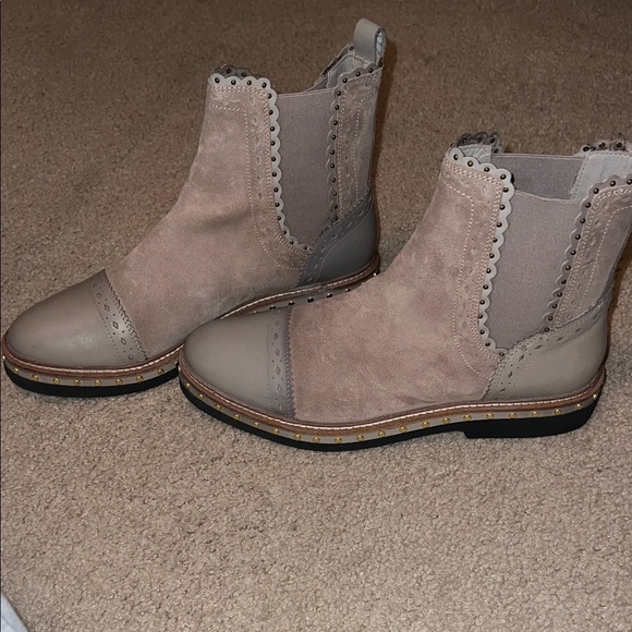 NWOT Free People Atlas Chelsea boot - Picture 2 of 5